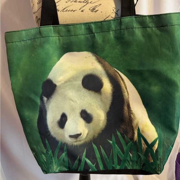 Zoo Panda zippered tote - Picture 2 of 8